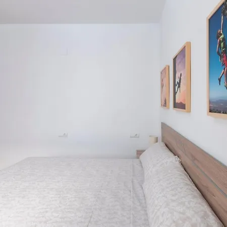 펜션 Atico Duplex Touriplaya Solo Familias *
